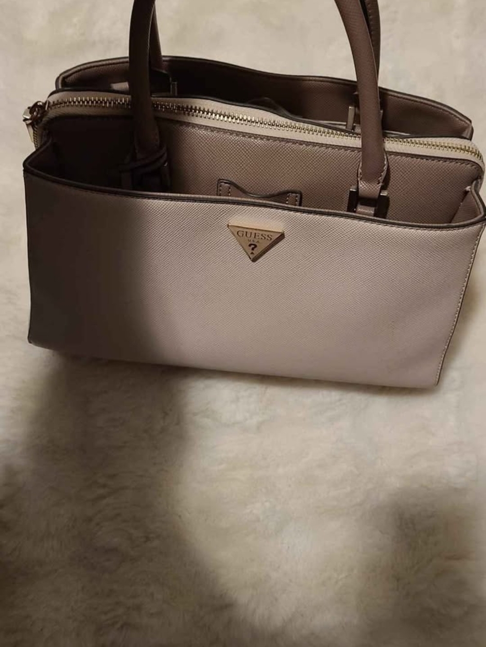 GUESS Women's Blush Pink Tote Bag And Matching Wallet